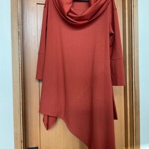 Self designed asymmetrical tunic in beautiful brick color. Approximate size L